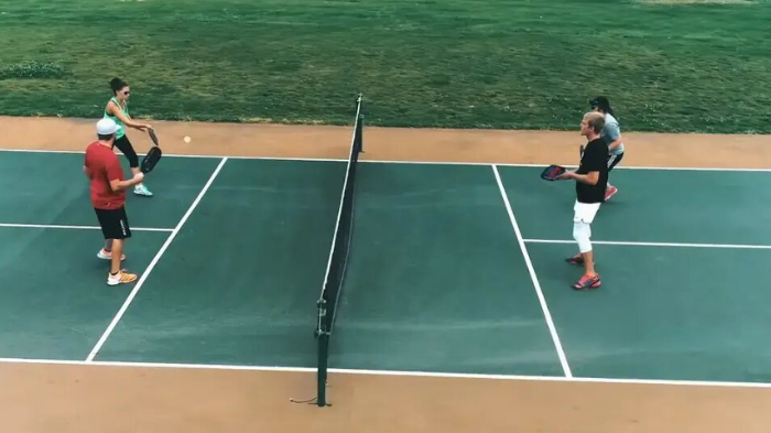 Play With Your Partner For Beating Bangers In Pickleball